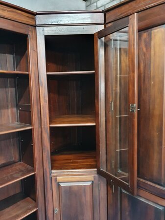 Klassisches Jan Frantzen mahagoni eck-bücherregal
