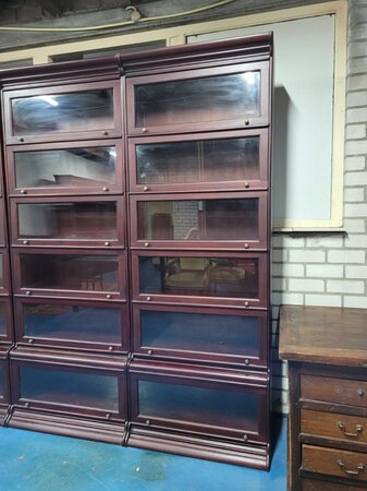 Große Globe Wernicke mahagoni bücherschrank