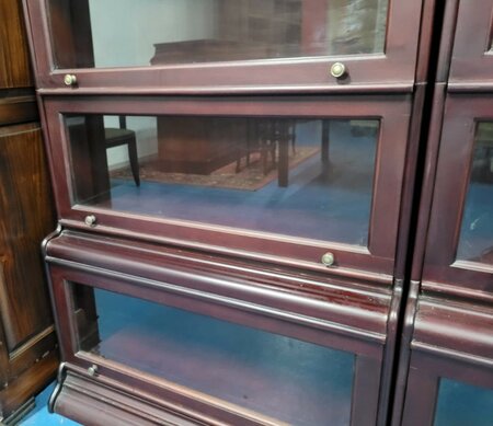 Große Globe Wernicke mahagoni bücherschrank