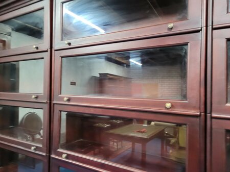 Große Globe Wernicke mahagoni bücherschrank
