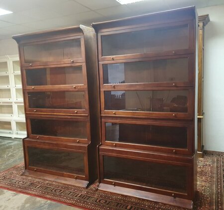 Globe Wernicke bücherregal