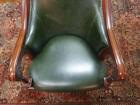 Englischer Chesterfield bürostuhl