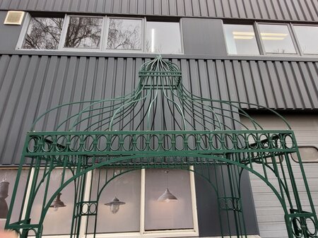 Klassische schmiedeeisen gartenpavillon