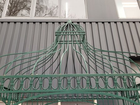 Klassische schmiedeeisen gartenpavillon