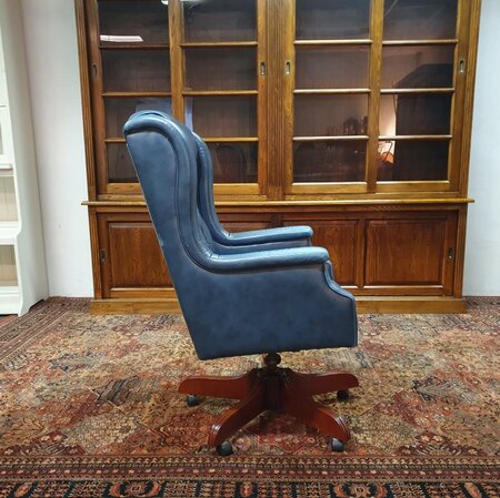 Klassischer President chair bürostuhl blau