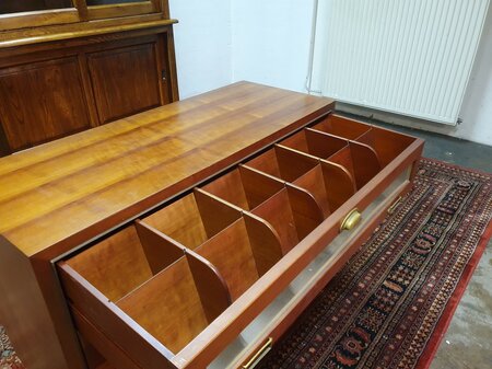 Antike kaufmann schubladenschrank