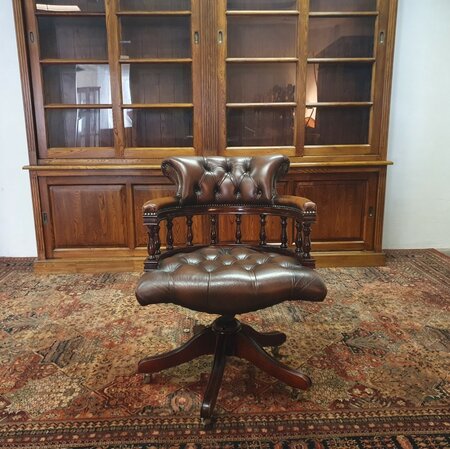 Antike Chesterfield Captain chair bürostuhl braun