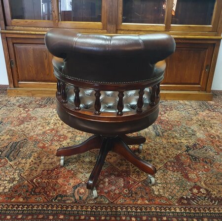 Antike Chesterfield Captain chair bürostuhl braun