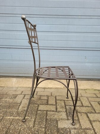 Klassische schmiedeeisen gartenstühle