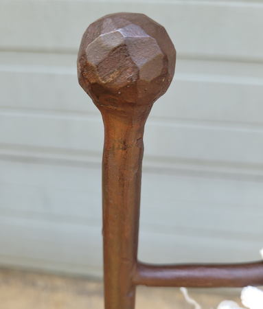 Klassische schmiedeeisen Gartenstühle mit Sitzkissen