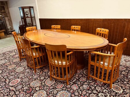 Ovaler Art Deco konferenztisch mit 8 Stühlen
