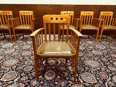 Ovaler Art Deco konferenztisch mit 8 Stühlen