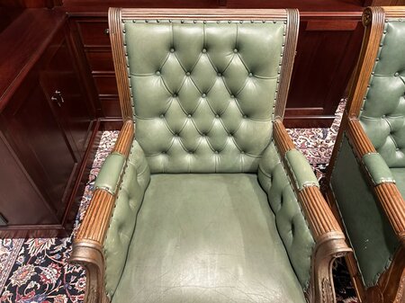Englischer Chesterfield Library chair stuhl Grün