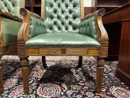 Englischer Chesterfield Library chair stuhl Grün