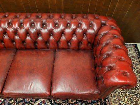 Englisches Chesterfield Sofa Set 3-Sitzer Oxblood
