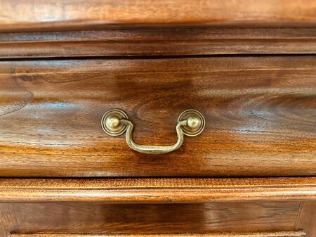Klassische sideboard mit Intarsien