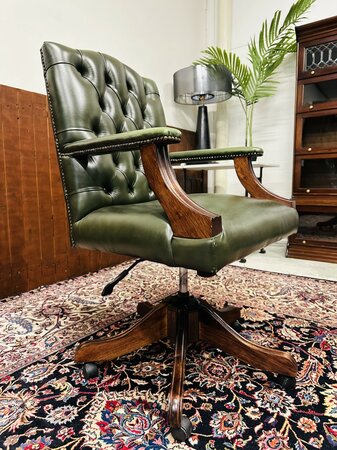Klassisch Englisch Chesterfield Gainsborough bürostuhl grün