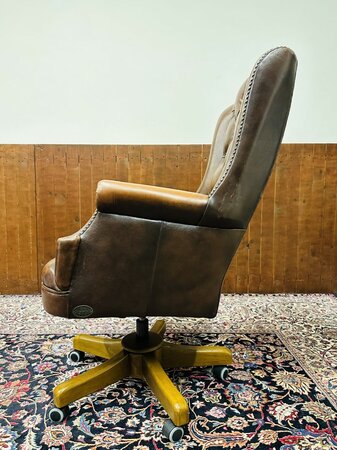 The Chesterfield Brand Director Stuhl Bureaustoel Braun