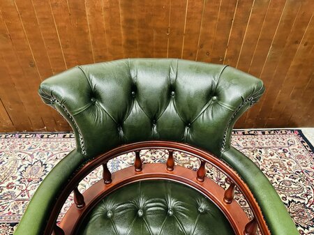 English Chesterfield Captain Chair Bürostuhl Grün
