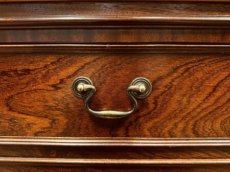 Klassischer englischer Chesterfield Schreibtisch