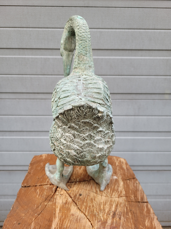 Bronze kunstwerk eines Schwan