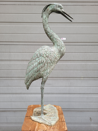 Bronze kunstwerk eines Reiher