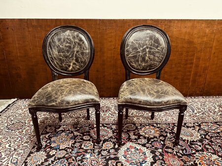 Klassischer englischer Chesterfield Schreibtisch Partnerdesk