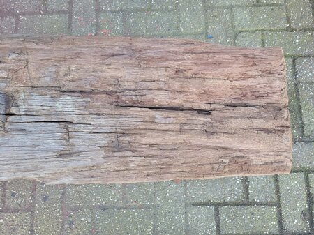 Landhaus gartenbank mit alt gelebtes holz
