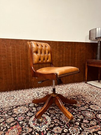 English Chesterfield Bürostuhl Braun