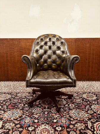 Chesterfield Bürostuhl Olive
