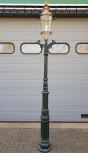 Gusseisen laterne M2 mit runde kupfer lampenschirm