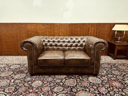 Chesterfield Zweisitzer Sofa