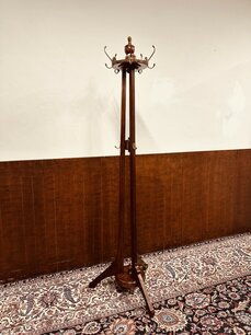 Antike englische Garderobenständer