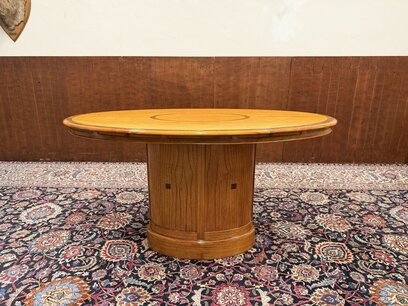 Originaler Globe Wernicke Stil Konferenztisch