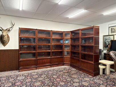 Original Globe Wernicke englischer Bücherschrank Eckregal