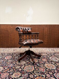 NEUEN! Klassischer englischer Chesterfield Captain Chair