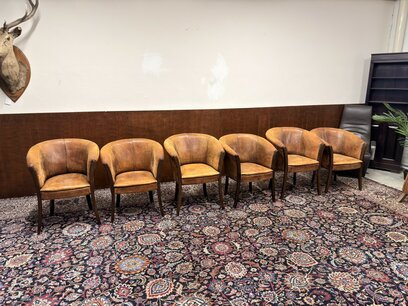 Satz Klassische englische Schafsleder Sessel