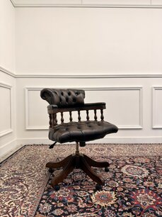 Englischer Oxblood Rot Chesterfield Bürostuhl