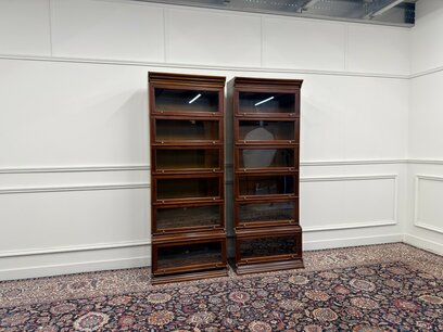 Englischer klassischer Bücherregal Globe Wernicke Stil